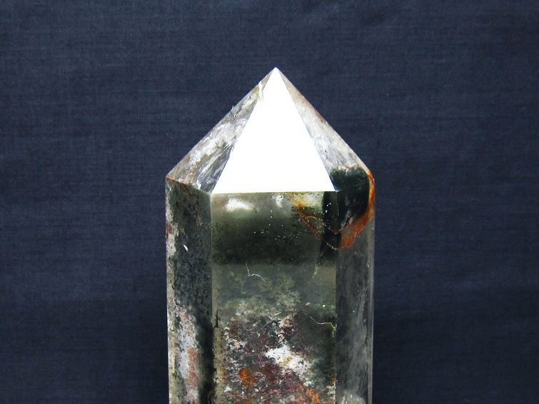 1Kg グリーンファントム 六角柱 台座付属 一点物 152-3892