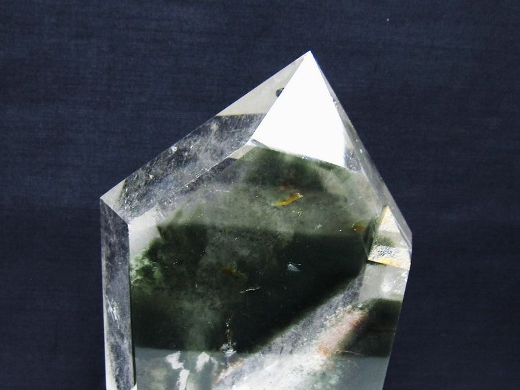 特大！ ほんのりグリーン カルサイト 六角柱 ポイント 天然石 パワーストーン 楽天市場】水晶 ポイント 天然石 六角柱 台座付属 好きな商品が