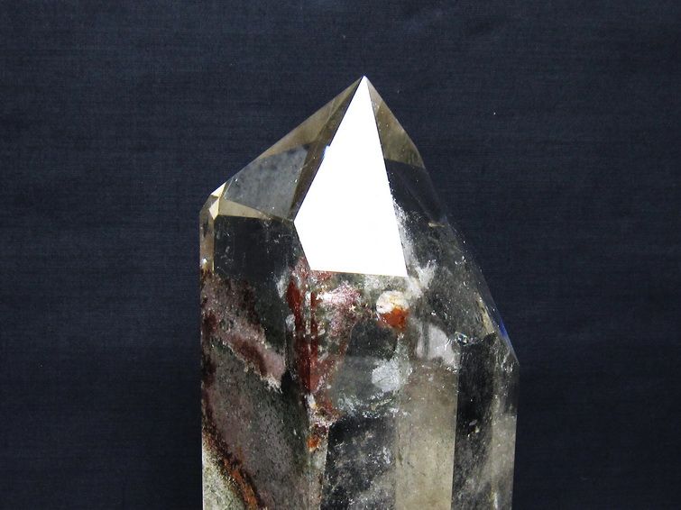 1.5Kg グリーンファントム 六角柱 台座付属 一点物 152-3915