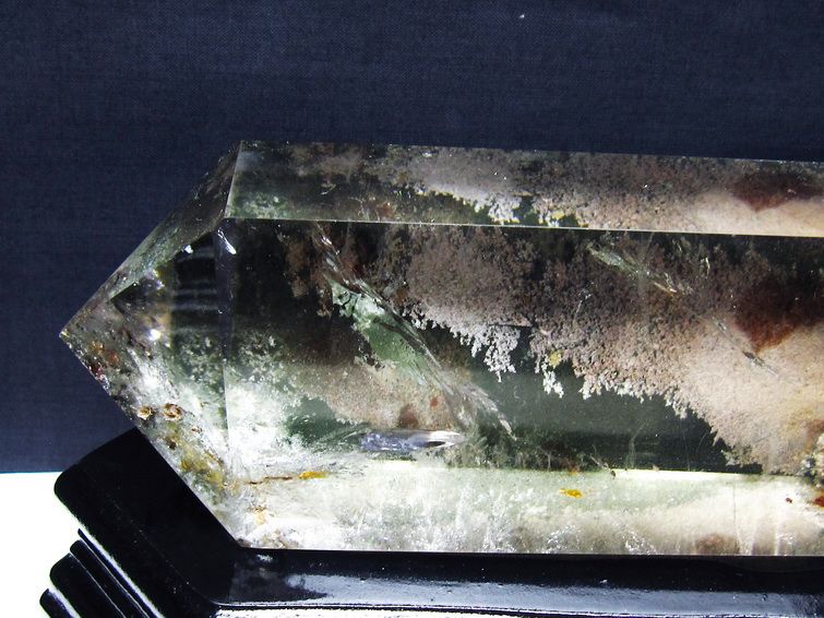 1.1Kg グリーンファントム 六角柱 台座付属 一点物 152-3919