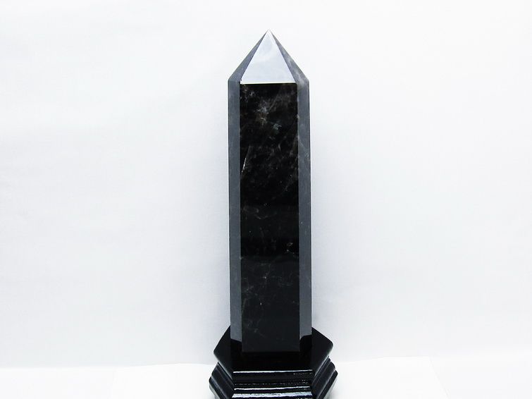 1.9Kg モリオン 黒水晶 六角柱 台座付属 一点物 152-4005