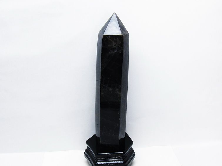 1.9Kg モリオン 黒水晶 六角柱 台座付属 一点物 152-4006