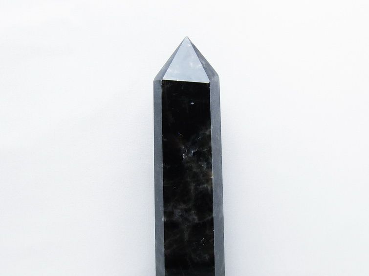 1.5Kg モリオン 黒水晶 六角柱 台座付属 一点物 152-4007 【sold out】