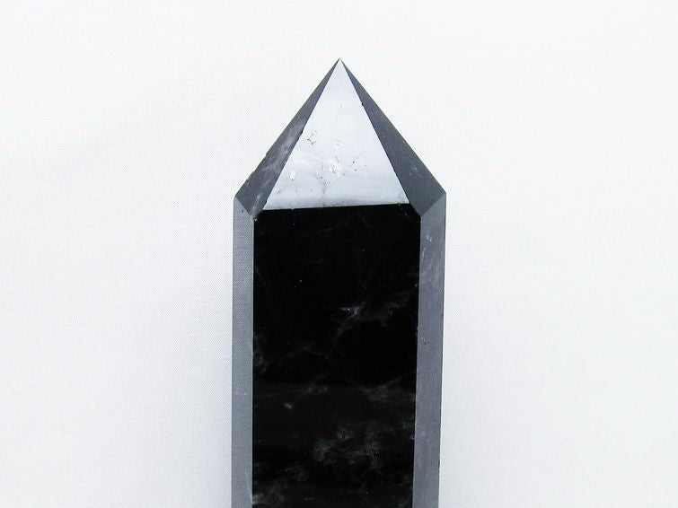 1.6Kg モリオン 黒水晶 六角柱 台座付属 一点物 152-4050