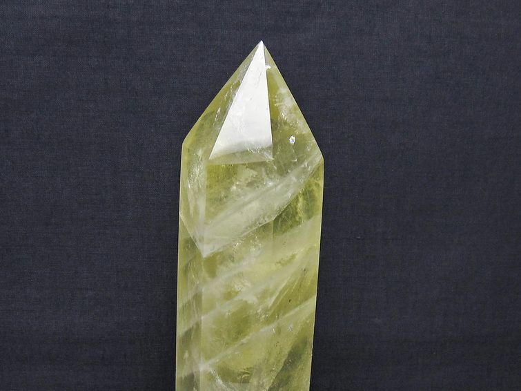 シトリン 六角柱 シトリンクォーツ ポイント 台座付き 一点物 152-4179