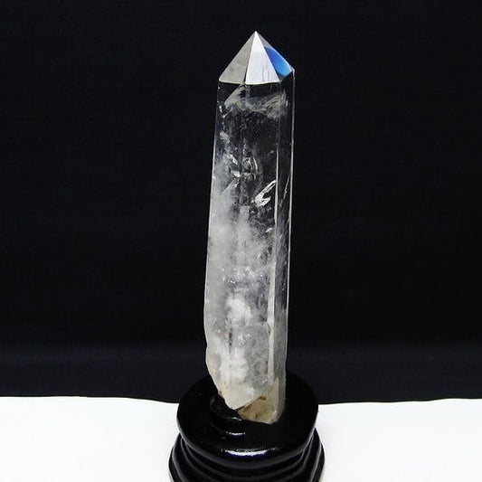 水晶 六角柱 虹入り 水晶 ポイント 台座付属 置物 原石 一点物 152-4504