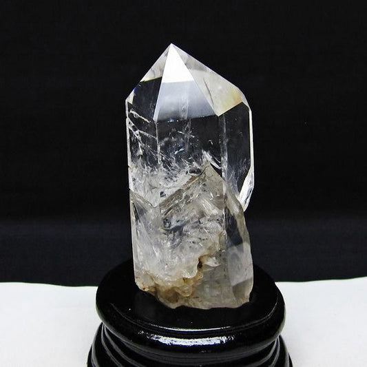 水晶 六角柱 虹入り 水晶 ポイント 台座付属 置物 原石 一点物 152-4526