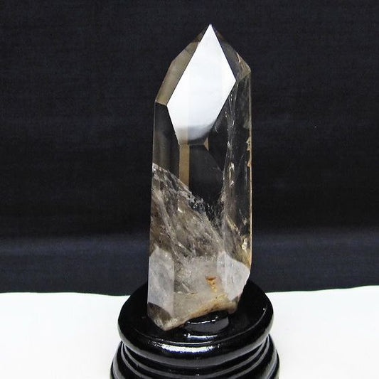 水晶 六角柱 虹入り 水晶 ポイント 台座付属 置物 原石 一点物 152-4530