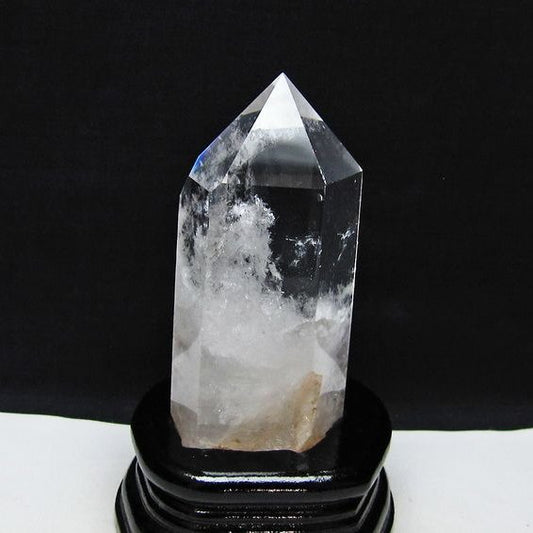 水晶 六角柱 水晶 ポイント 原石 置物 台座付属 一点物 152-4612