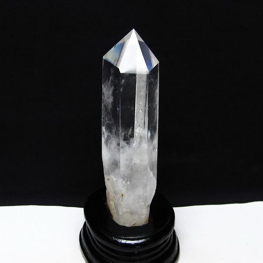 水晶 六角柱 水晶 ポイント 原石 置物 台座付属 一点物 152-4637