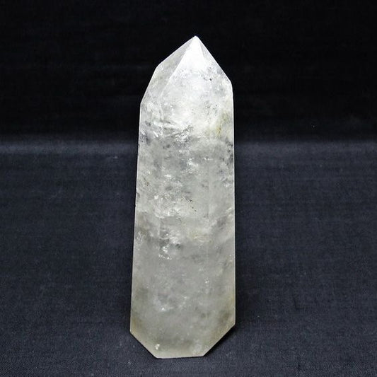 水晶 六角柱 水晶 ポイント 原石 置物 一点物 152-4645