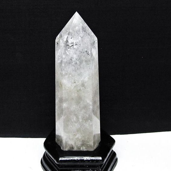 水晶 六角柱 水晶 ポイント 原石 置物 虹入り 台座付属 一点物 152-4692
