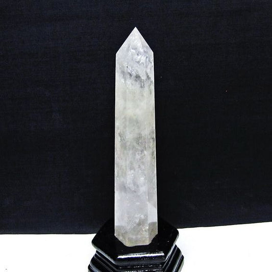 水晶 六角柱 水晶 ポイント 原石 置物 台座付属 一点物 152-4701