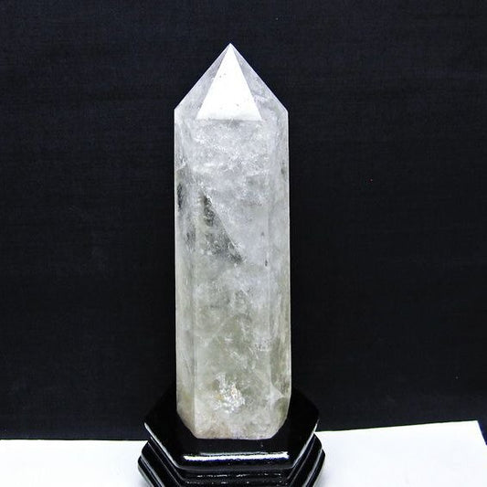 水晶 六角柱 水晶 ポイント 原石 置物 台座付属 一点物 152-4704