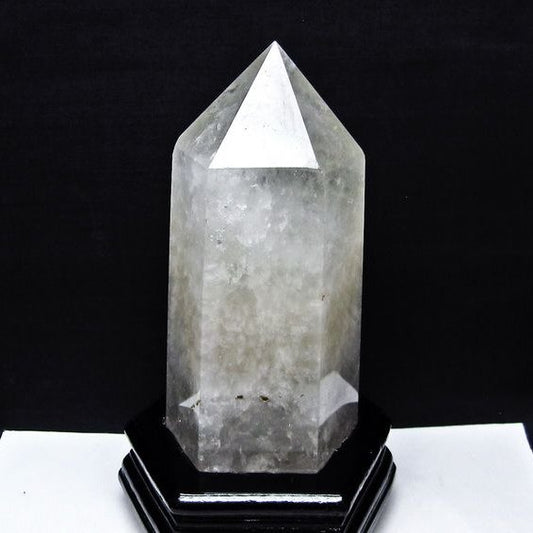 2Kg 水晶 六角柱 水晶 ポイント 原石 置物 台座付属 一点物 152-4726