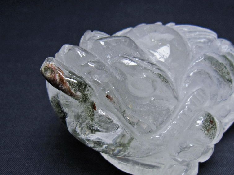 水晶 手彫り-卓上置物-キンセン-金蟾 ガーデンクォーツ 一点物 154-101