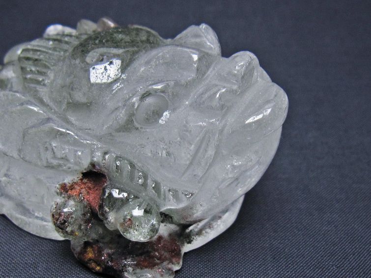 水晶 手彫り-卓上置物-キンセン-金蟾 ガーデンクォーツ 一点物 154-118