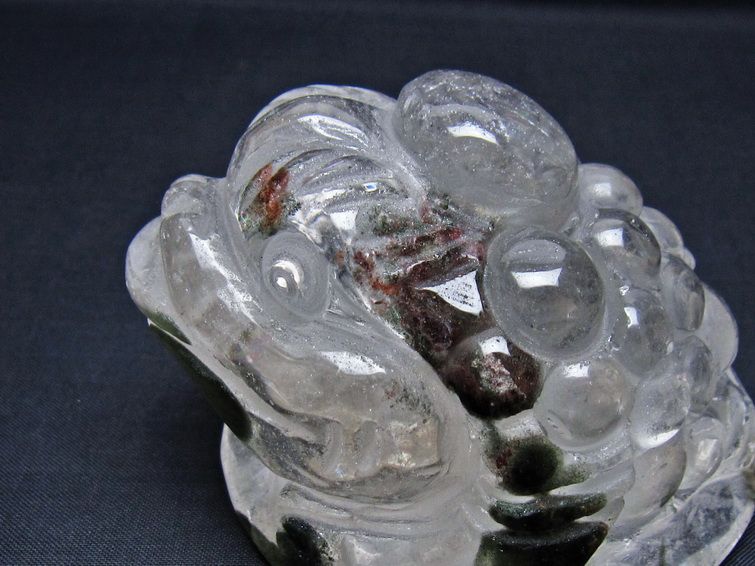 水晶 手彫り-卓上置物-キンセン-金蟾 ガーデンクォーツ 一点物 154-123