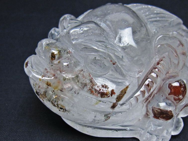 水晶 手彫り-卓上置物-キンセン-金蟾 ガーデンクォーツ 一点物 154-126