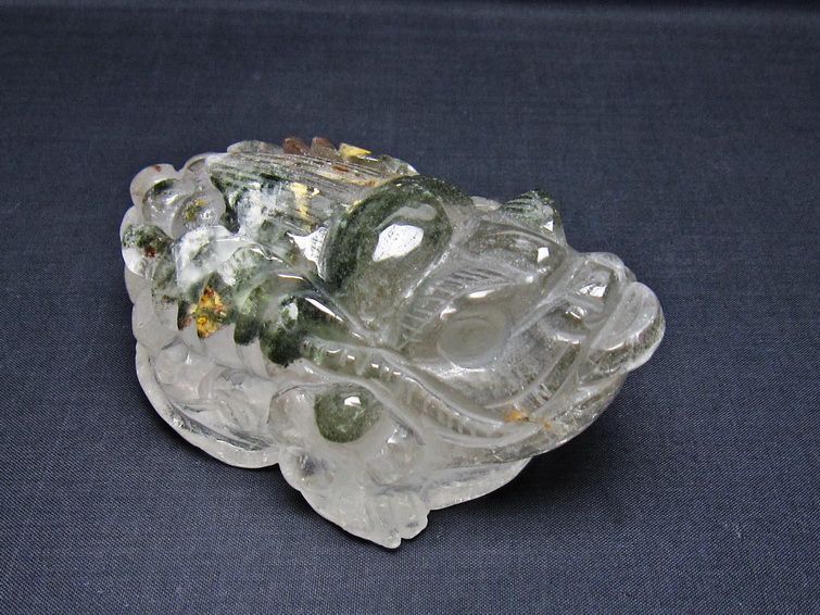 水晶 手彫り-卓上置物-キンセン-金蟾 ガーデンクォーツ 一点物 154-131