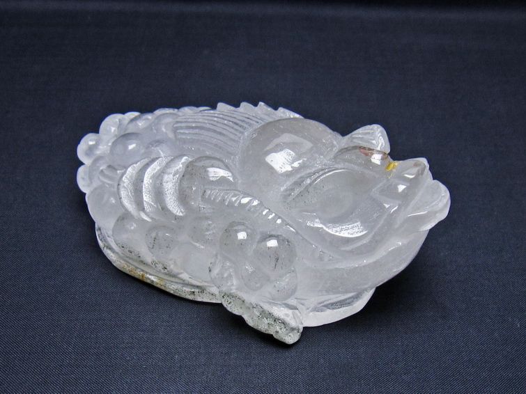 水晶 手彫り-卓上置物-キンセン-金蟾 ガーデンクォーツ 一点物 154-62