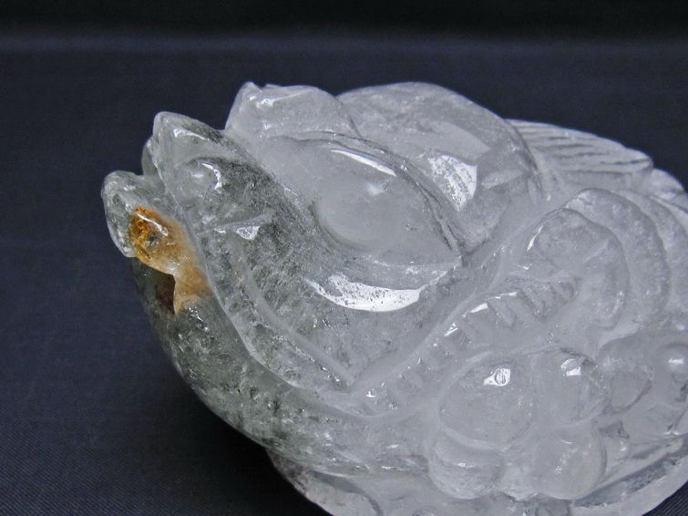 水晶 手彫り-卓上置物-キンセン-金蟾 ガーデンクォーツ 一点物 154-68