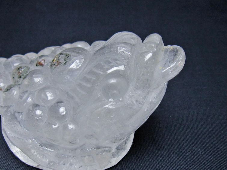 水晶 手彫り-卓上置物-キンセン-金蟾 ガーデンクォーツ 一点物 154-75