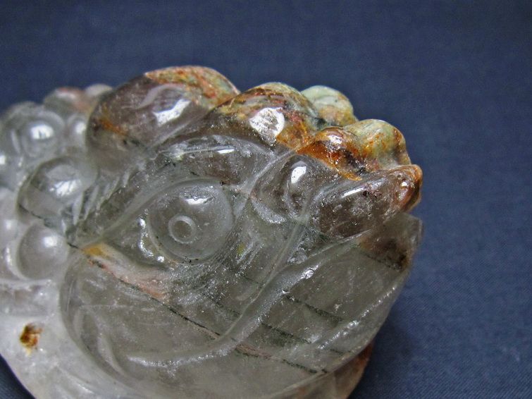 水晶 手彫り-卓上置物-キンセン-金蟾 ガーデンクォーツ 一点物 154-81