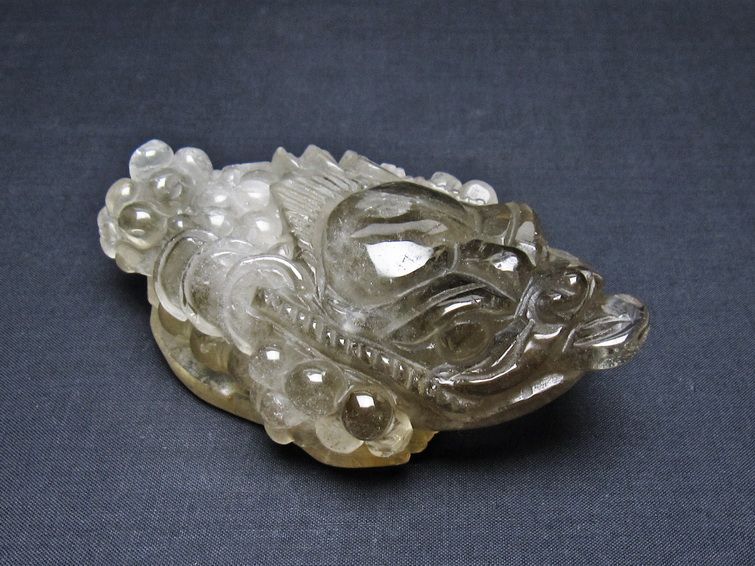 水晶 手彫り-卓上置物-キンセン-金蟾 一点物 154-85