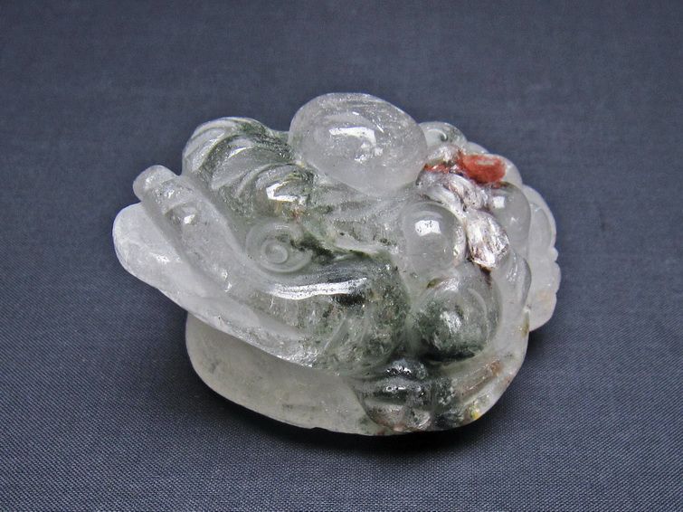 水晶 手彫り-卓上置物-キンセン-金蟾 ガーデンクォーツ 一点物 154-88