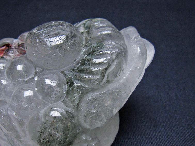 水晶 手彫り-卓上置物-キンセン-金蟾 ガーデンクォーツ 一点物 154-88