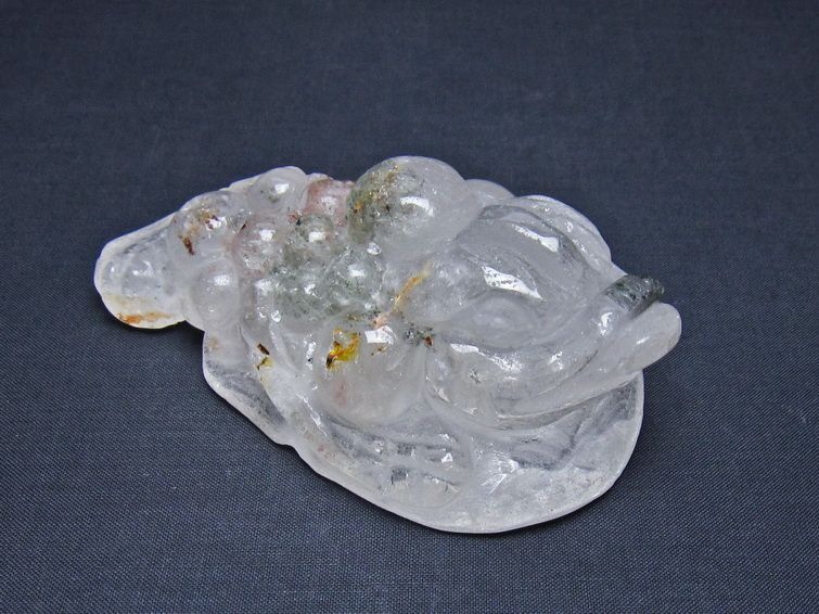 水晶 手彫り-卓上置物-キンセン-金蟾 ガーデンクォーツ 一点物 154-94