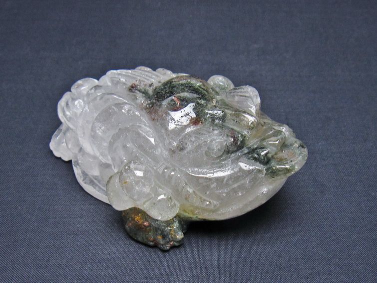 水晶 手彫り-卓上置物-キンセン-金蟾 ガーデンクォーツ 一点物 154-95
