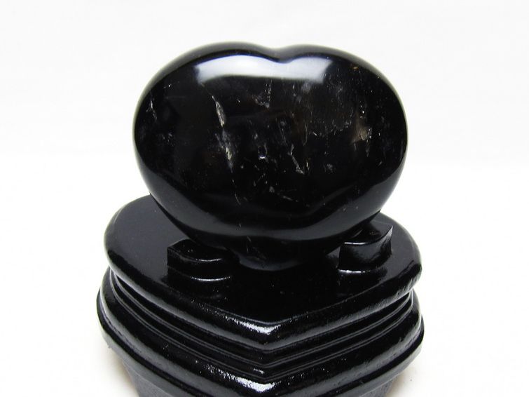 モリオン 置物 黒水晶 ハート 台座付属 一点物 155-1057