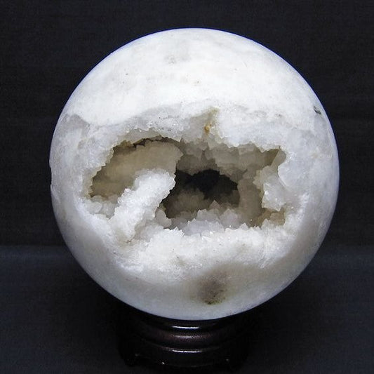 2.1Kg 水晶 笑口 丸玉 140mm ジオード 原石 置物 一点物 161-1149
