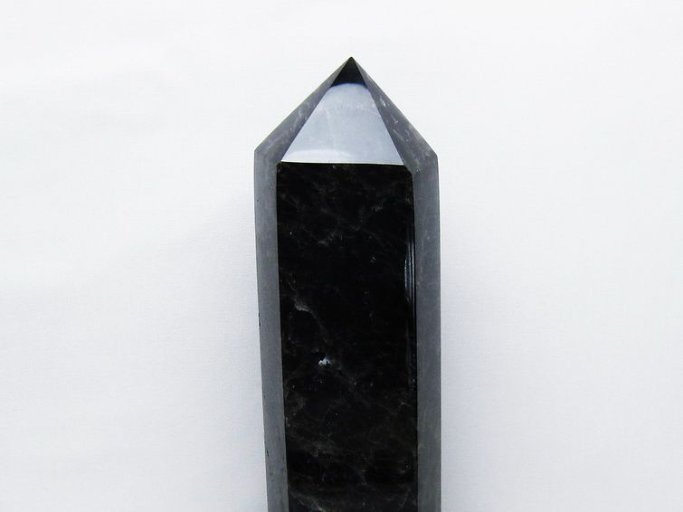 3.3Kg モリオン 黒水晶 六角柱 台座付属 一点物 162-425