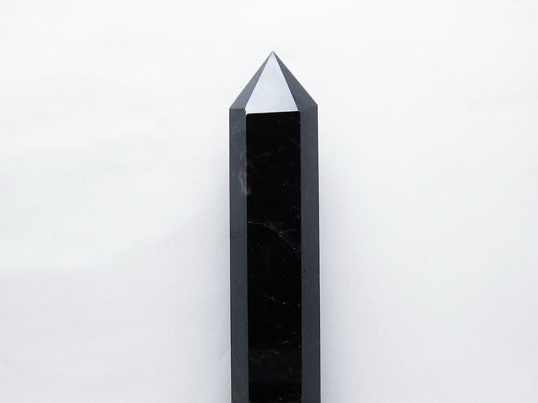 2.7Kg モリオン 黒水晶 六角柱 台座付属 一点物 162-431