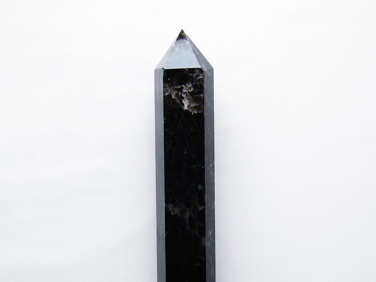 2.7Kg モリオン 黒水晶 六角柱 台座付属 一点物 162-436 – 天然石