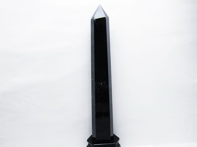 2.4Kg モリオン 黒水晶 六角柱 台座付属 一点物 162-438