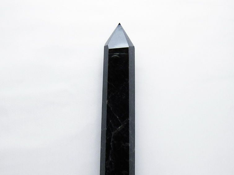 2.4Kg モリオン 黒水晶 六角柱 台座付属 一点物 162-438