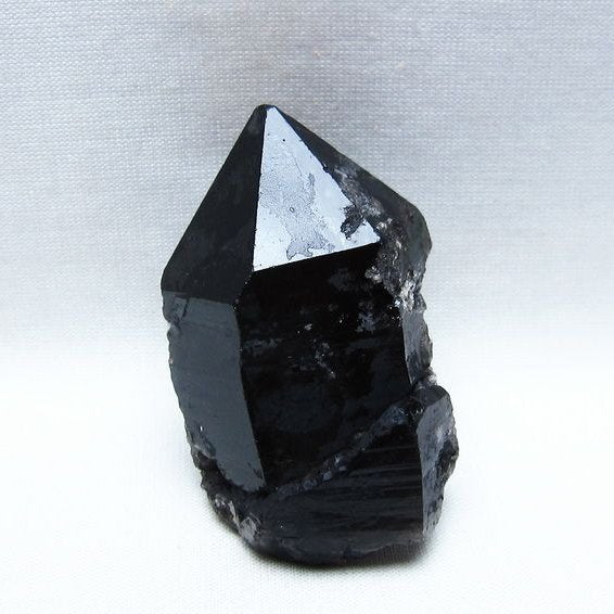黒水晶 モリオン 原石 山東省産 一点物 171-10006
