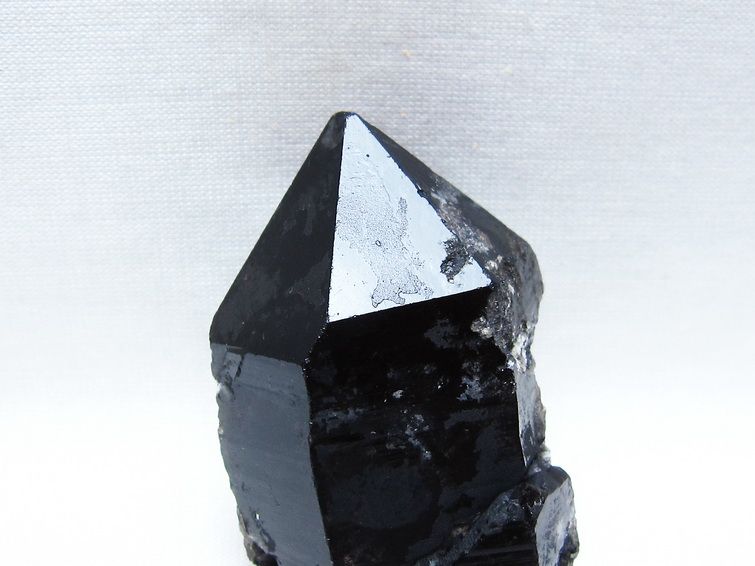 黒水晶 モリオン 原石 山東省産 一点物 171-10006