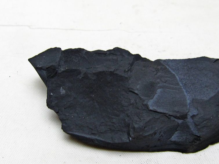 ブラックシリカ 原石 一点物 171-10546