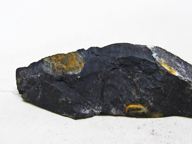 ブラックシリカ 原石 一点物 171-10552