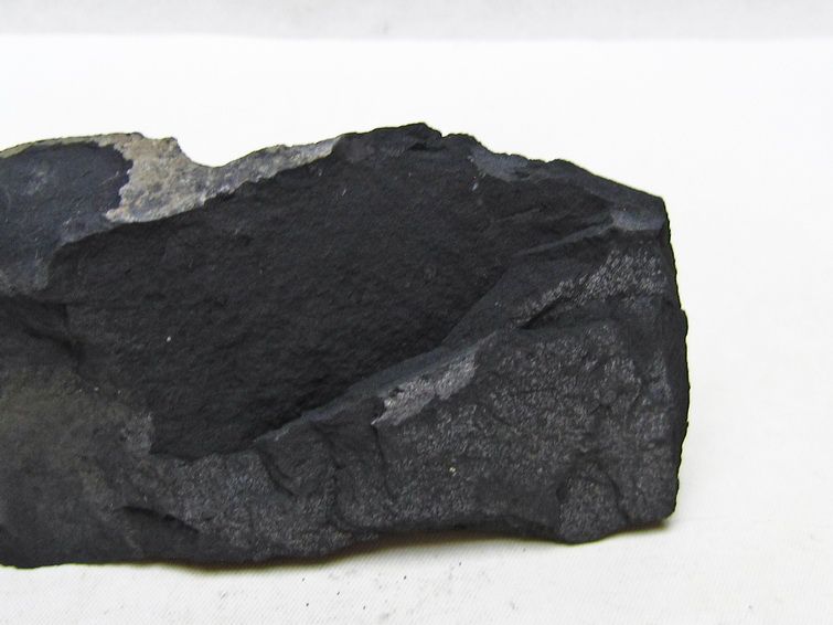 ブラックシリカ 原石 一点物 171-10572