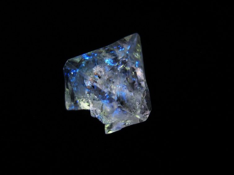 オイルインクォーツ 原石 石油入り 水晶 オイルクォーツ 一点物 171-3769