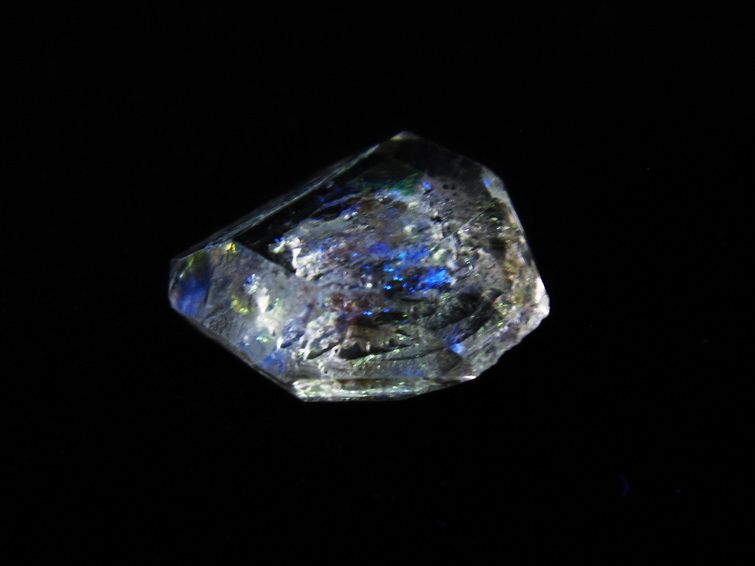 オイルインクォーツ 原石 石油入り 水晶 オイルクォーツ 一点物 171-3803