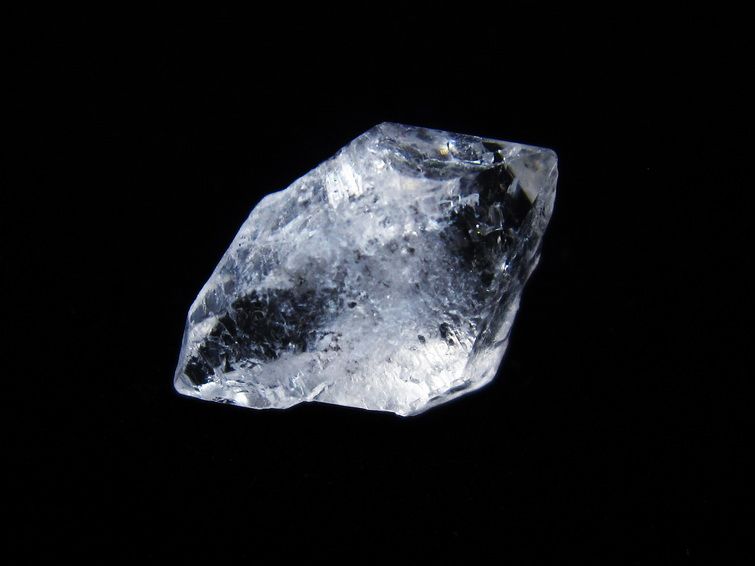 オイルインクォーツ 原石 石油入り 水晶 171-5034