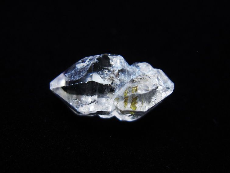 オイルインクォーツ 原石 石油入り 水晶 171-5040