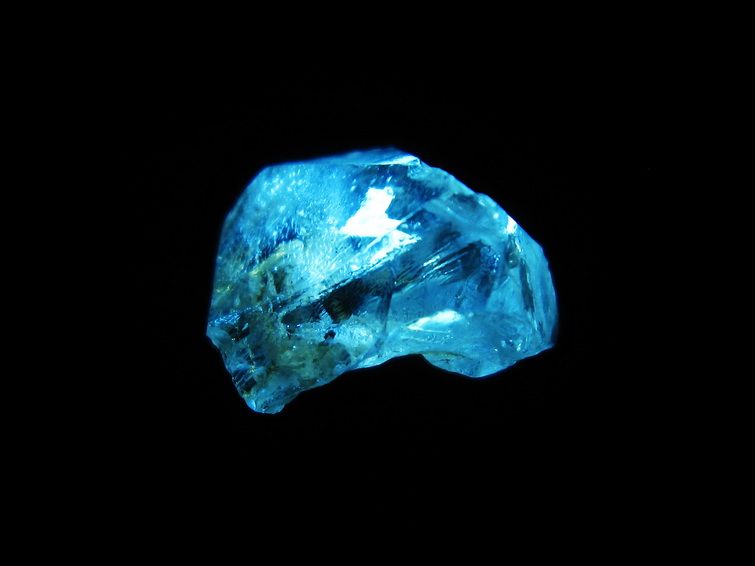 オイルインクォーツ 原石 石油入り 水晶 171-5047